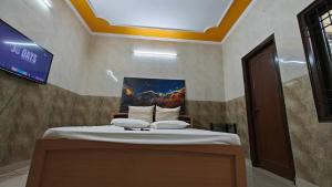 Private 2BHk in a villa with terrace access
