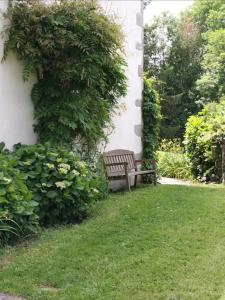 Manoir XV Domaine de Peyrafort