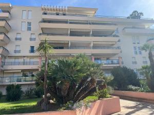 Appartement fréjus avec piscine - plage - parking