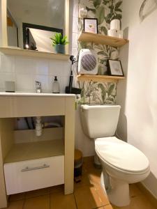 Appartements MAYA l Studio l Super Wifi & Parking Gratuit l Vue Panoramique Sainte-Victoire : photos des chambres