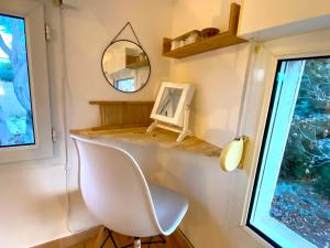 Appartements MAYA l Studio l Super Wifi & Parking Gratuit l Vue Panoramique Sainte-Victoire : photos des chambres