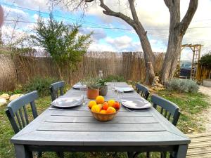 Appartements EDEN l Jardin, Bbq, Duplex l Parking Gratuit & Super Wifi l Vue Panoramique Sainte-Victoire : photos des chambres