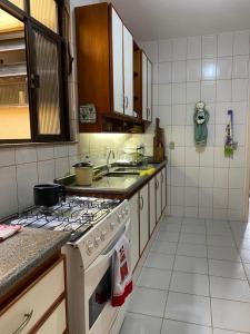 Casa 3 andares mobiliada no Frade, Angra dos Reis, com vista mar