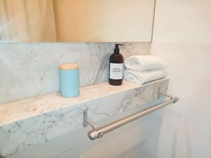 Palermo mall Balcony to street