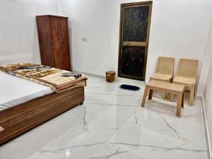 Anjaneya Guest House