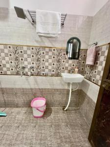 Anjaneya Guest House