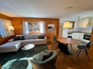 Gemütliches Chalet auf 1600m Höhe Nähe Lenzerheide - Malix