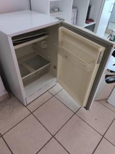 Pieza independiente con baño privado