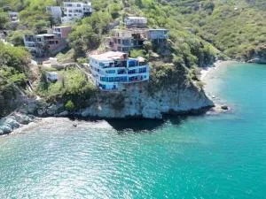 Bajo Mar Apartments Taganga, acceso privado a playa - 塔甘加