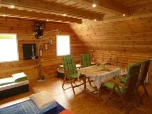 Vesnická chaloupka - Český Rudolec