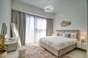 Your 30th-Floor Haven Awaits