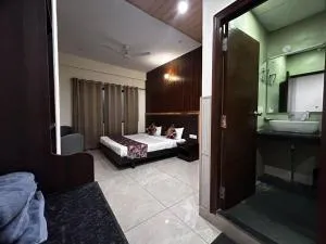 hangout INN - Goddā