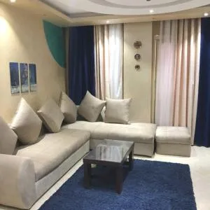 شقة فندقية بكمبوند دار مصر الحى الثانى عشر زايد - ‘Izbat Yūsif Barrādah