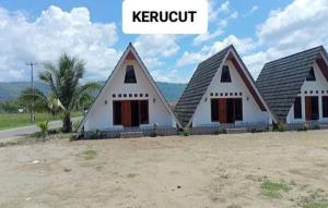 Penginapan & Homestay Ratu Pantai Geopark Ciletuh