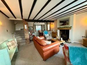 Fitzherbert Cottage - Standon