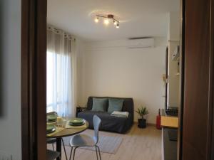 Palladium Cozy Suite Close to downtown and Exibition Center