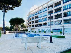 Home Playa Larga Salou