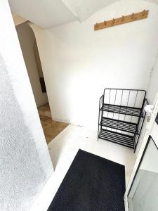 Appartements Spacieux et atypique avec place de parking devant la porte d-entree : photos des chambres