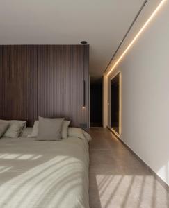 Spectacular Luxury & Design Home