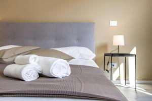 1 Minute from San Pietro - Nicole House