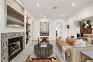 The Casa Del Sol Experience - Old Town Villa