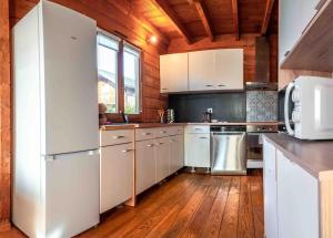 Maisons de vacances Magnifique chalet au calme total : photos des chambres
