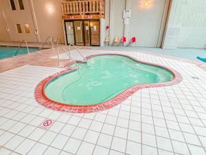 Whitecap Mountains Resort