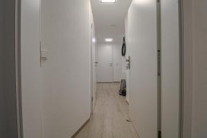 FeWoMo Stilvolles EG Appartment, Brauneberg, 4 Pers, Boots Slipanlage, Moselradweg, Seniorengerecht