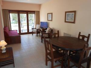 Departamento en Pinamar Centro 2 ambientes con balcón