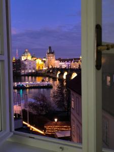 Duplex 165m2 with VIEWS only 30 Seconds to Charles Bridge