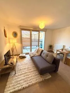 Proche Genève - Cosy Appartement - 雷尼耶
