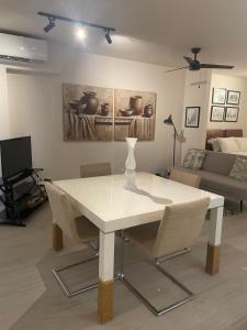 Confortable mini loft en PH Casco View