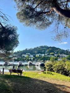 Maisons de vacances Lac Mondesir the little house and its Bastide : photos des chambres