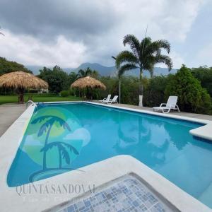 Quinta Sandoval Lago de Coatepeque