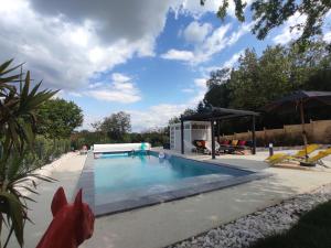 La Villa d Elsa 10-12 pers piscine chauffée 500m du centre ville