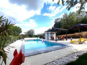 La Villa d Elsa 10-12 pers piscine chauffée 500m du centre ville