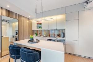 The Pinnacle Suites - Downtown Toronto Entertainment District
