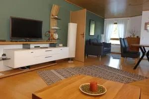 Ferienwohnung Anna - ruhig gelegen, mitten in der Natur - Schönau