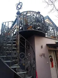 Nové podkrovie umelca - Špačince