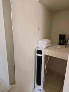 Habitación Privada No 2 Residencial Villa de las Hadas Zona Sur