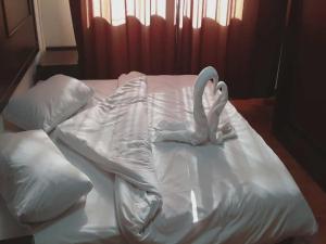 Al-Nujoom Hotel Suites