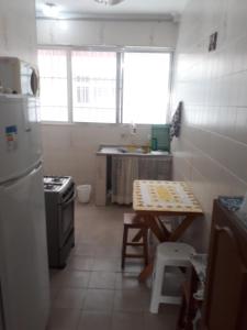 Apartamento Canto do Forte PG