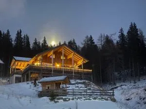 Sonnberg Chalet - Entspannung pur im Luxus Chalet mit Whirlpool-Sauna - Möderbrugg