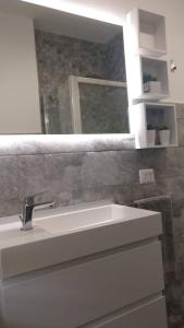 Barbaras house close the lakes