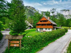 Sobe in apartmaji Pri Ukcu Bohinj 