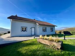 Maison de standing avec vue imprenable et grand jardin - سان دي