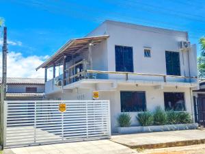 Residencial da Bia - Casas com 2 Dorms na Praia da Cal com Piscina Térmica