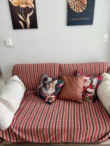 Apartamento vista mar, 2 quartos, garagem - COMPLETO