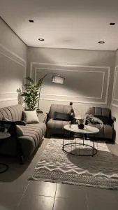 هوم سويت 2 - Al Ḩazm