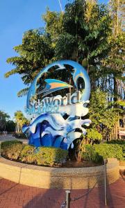 Modern 1 bedroom Apartment and Den in Orlando